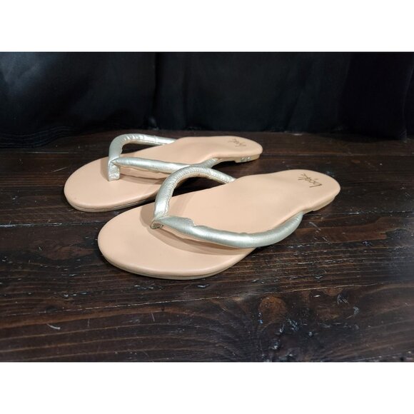 Beek Sunbird Silver Leather Thong Sandals/Sz. 8, NWOB - Picture 1 of 9